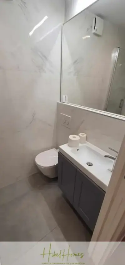 Charmantes 1-Zimmer-Appartement mit Meerblick im Herzen von Split mit Dachterrasse — Bild 8