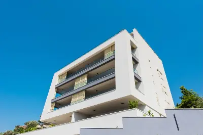 MEERBLICK & KUNST Designer Luxus Appartement mit 3 Schlafzimmer - großer Loggia — Bild 24