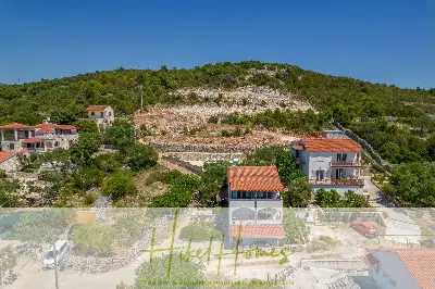 Meerblick Appartementhaus mit 3 Wohnungen, Karten, Terrassen — Bild 17