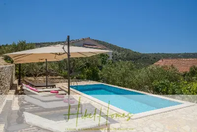 Meerblick Appartementhaus mit 3 Wohnungen, Karten, Terrassen — Bild 7
