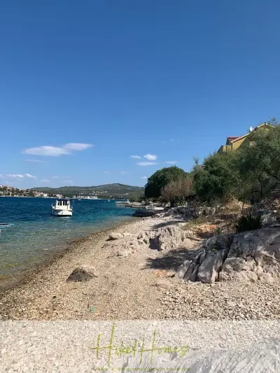 Luxus Villa Sunce / gegenüber Marina Frapa / Meerblick + direkter Meerzugang, Pool, mit 391m² WFL — Bild 11