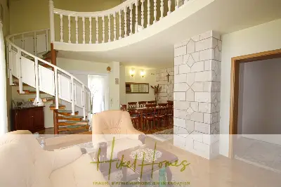 300m² Villa in 2. Reihe zum Meer mit großem Grundstück mit Erweiterungspotential — Bild 8
