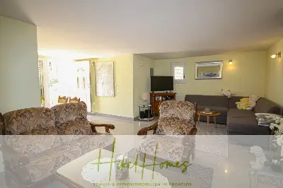 300m² Villa in 2. Reihe zum Meer mit großem Grundstück mit Erweiterungspotential — Bild 6