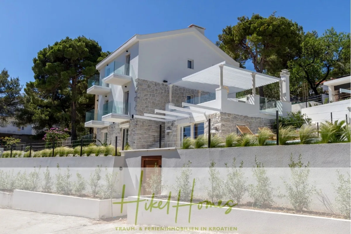 Sehr großzügige Meerblick Villa mit 300m² auf 800m² Grundstück, 4 Garagen, Pool, Terrassen — Bild 3