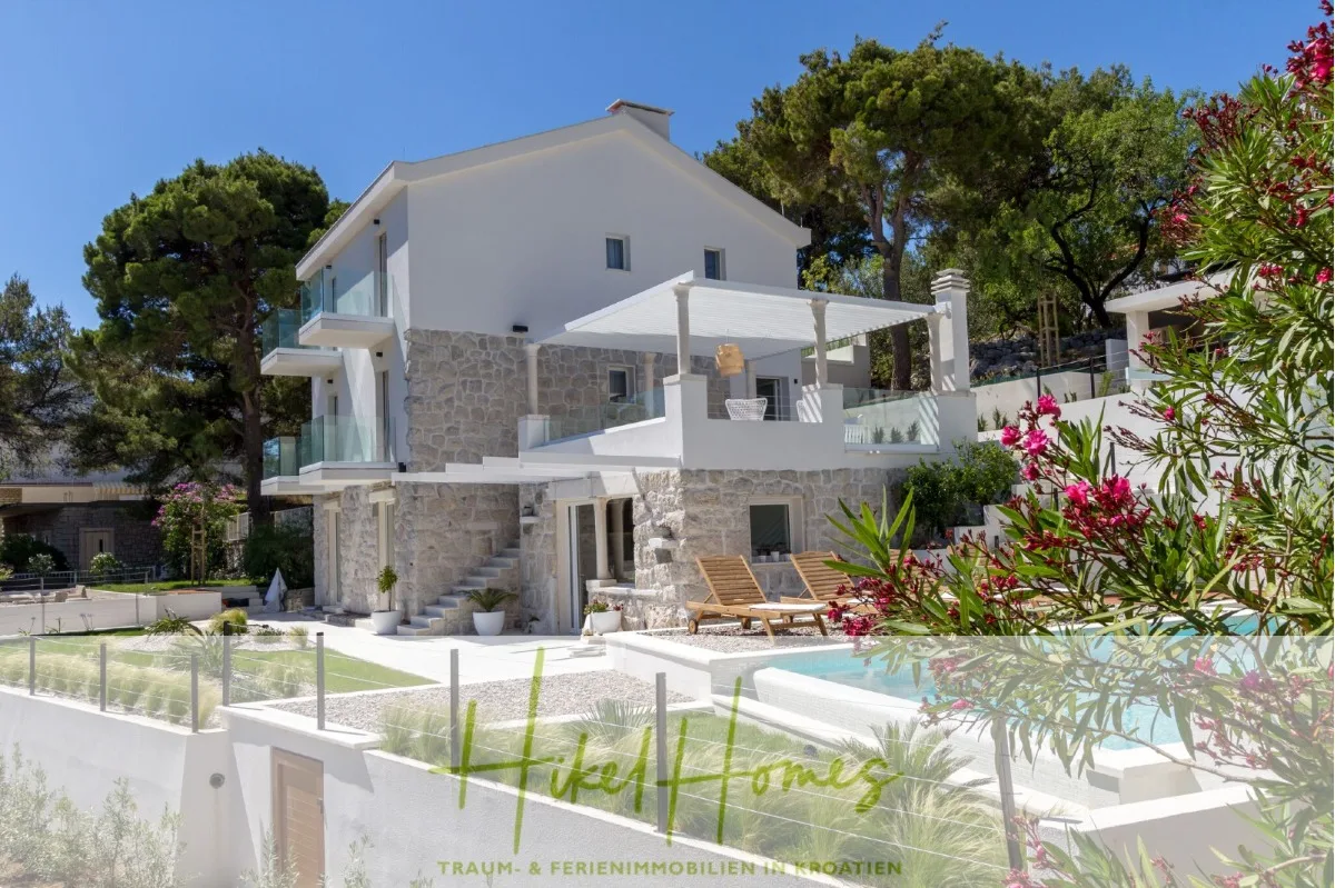 Sehr großzügige Meerblick Villa mit 300m² auf 800m² Grundstück, 4 Garagen, Pool, Terrassen — Bild 2