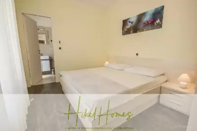 Villa im Mittelmeerstil mit 3 SZ, Pool, Dachterrasse mit Meerblick (2) — Bild 15