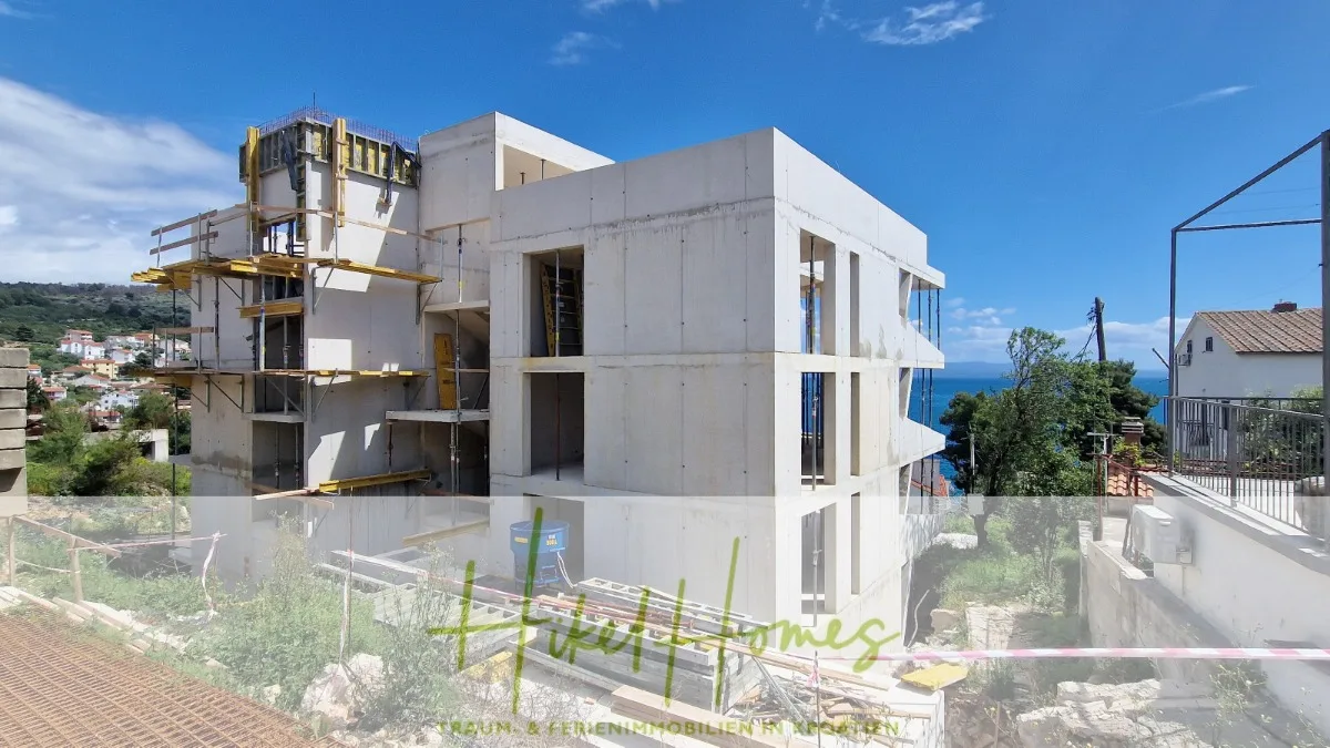 Luxus Meerblick 77m² Ensemble mit 2 Schlafzimmern, Terrasse und Südausrichtung (1. OG) — Bild 1