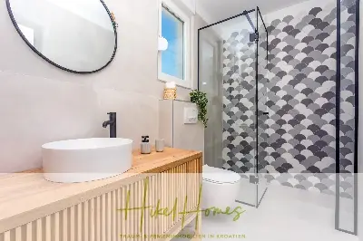 4 Schlafzimmer / 32m² Pool / Sommerküche - Neubauhaus nur 8km von Omis entfernt — Bild 22