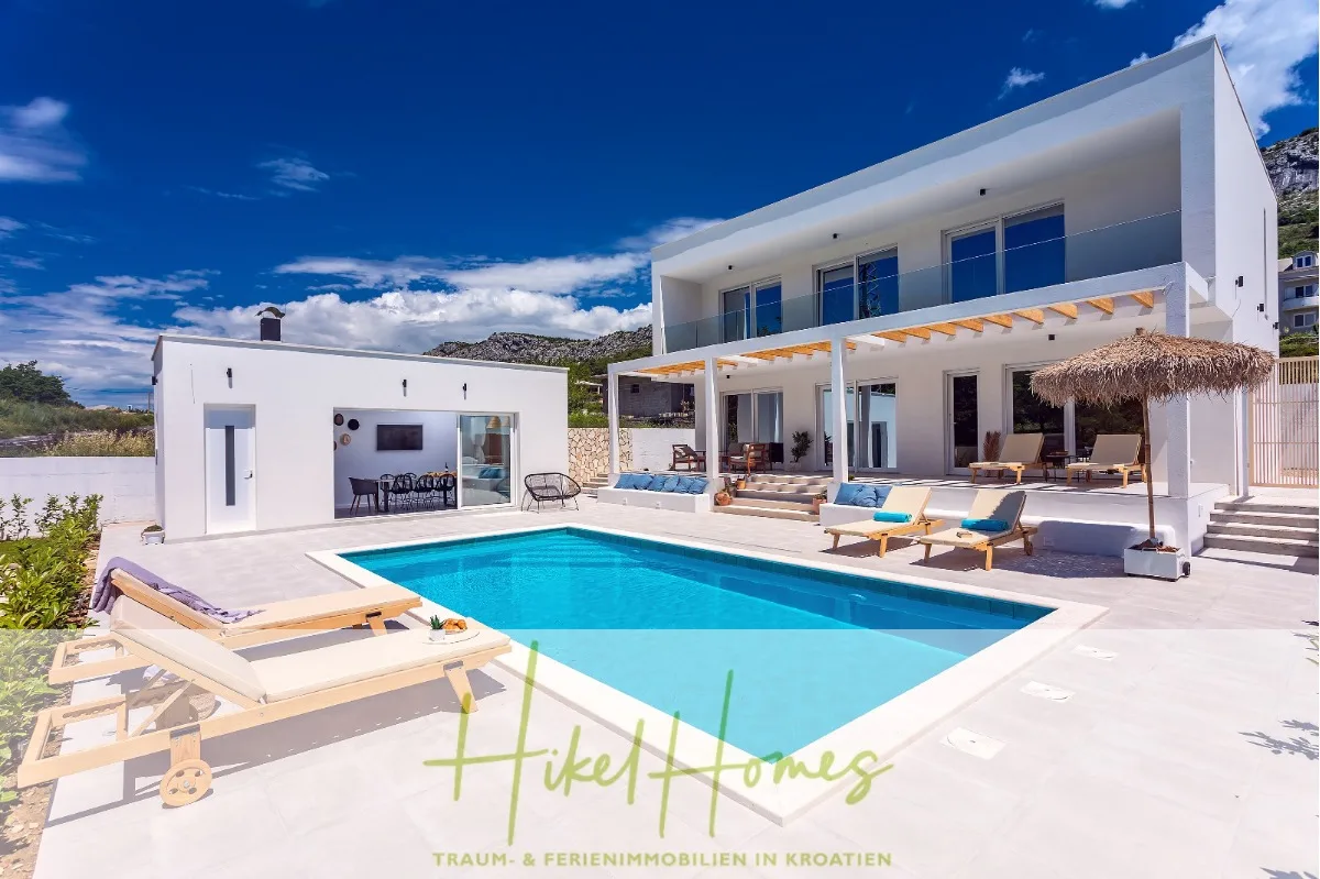 4 Schlafzimmer / 32m² Pool / Sommerküche - Neubauhaus nur 8km von Omis entfernt — Bild 2