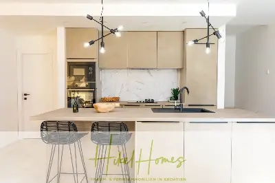 4 Schlafzimmer / 32m² Pool / Sommerküche - Neubauhaus nur 8km von Omis entfernt — Bild 12