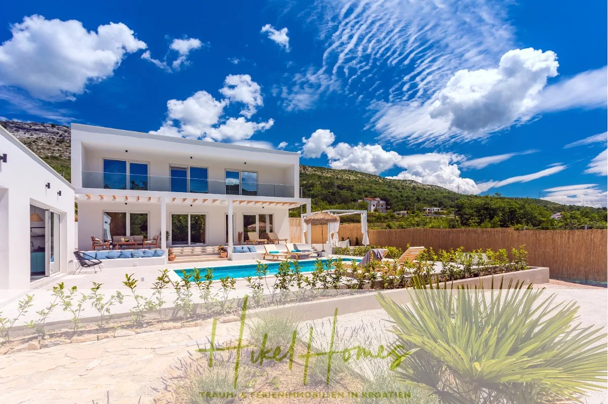 4 Schlafzimmer / 32m² Pool / Sommerküche - Neubauhaus nur 8km von Omis entfernt — Bild 4