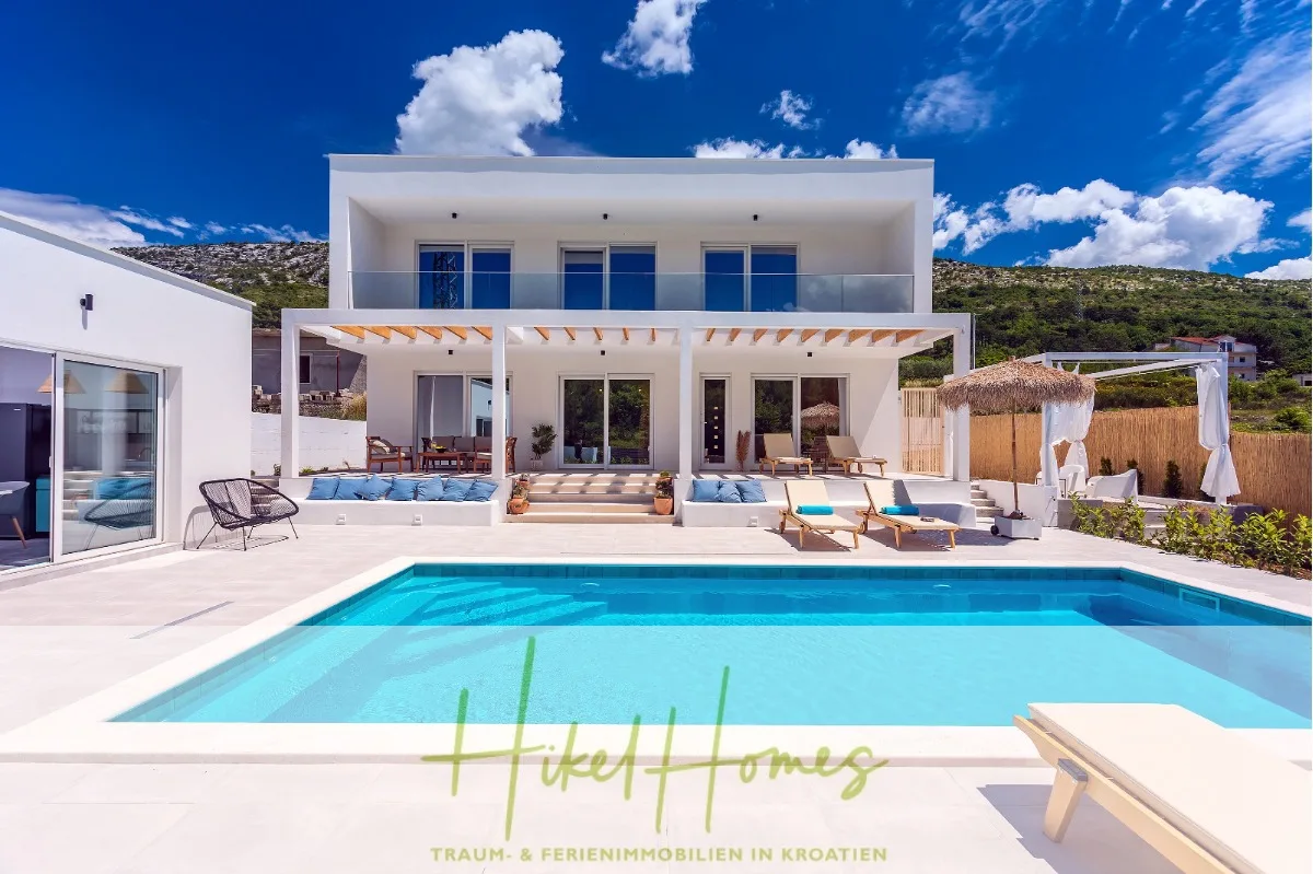 4 Schlafzimmer / 32m² Pool / Sommerküche - Neubauhaus nur 8km von Omis entfernt — Bild 1