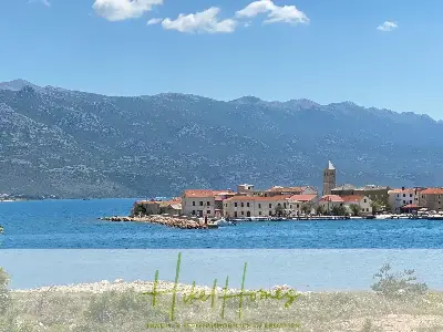 Nahe Zadar - Luxus-Villa in 2. Reihe zum Meer mit 4 SZ, Pool, Sauna, Fitness & Jacuzzi — Bild 15