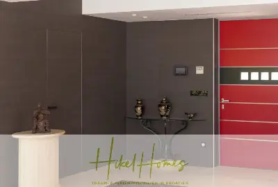 Erstbezug-Neubau Villa / Luxus Ausstattung / Pool / ... — Bild 13