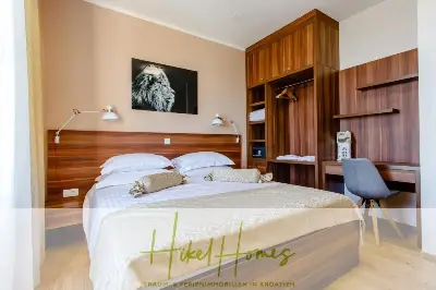 Meerblick auf 2903m² großem Grundstück in wunderbarer Alleinlage am Stadtrand von Split — Bild 8