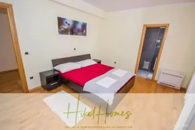 Villa im Mittelmeerstil mit 3 SZ, Pool, Dachterrasse mit Meerblick - möbiliert (9) — Bild 10