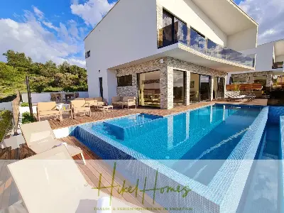 Seeview 2 von 3 | Möbilierte Luxus-Meerblick Villa mit 4 SZ, Pool, Sauna, Fitness, Jacuzzi, — Bild 21