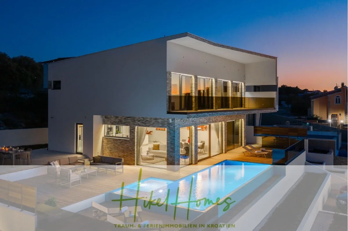 Seeview 2 von 3 | Möbilierte Luxus-Meerblick Villa mit 4 SZ, Pool, Sauna, Fitness, Jacuzzi, — Bild 2